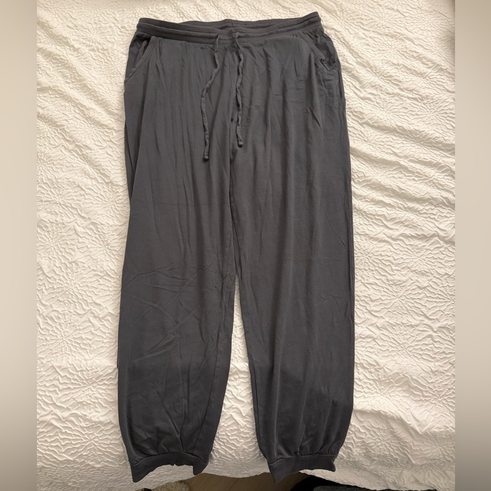 Women’s Black Jogger Pants